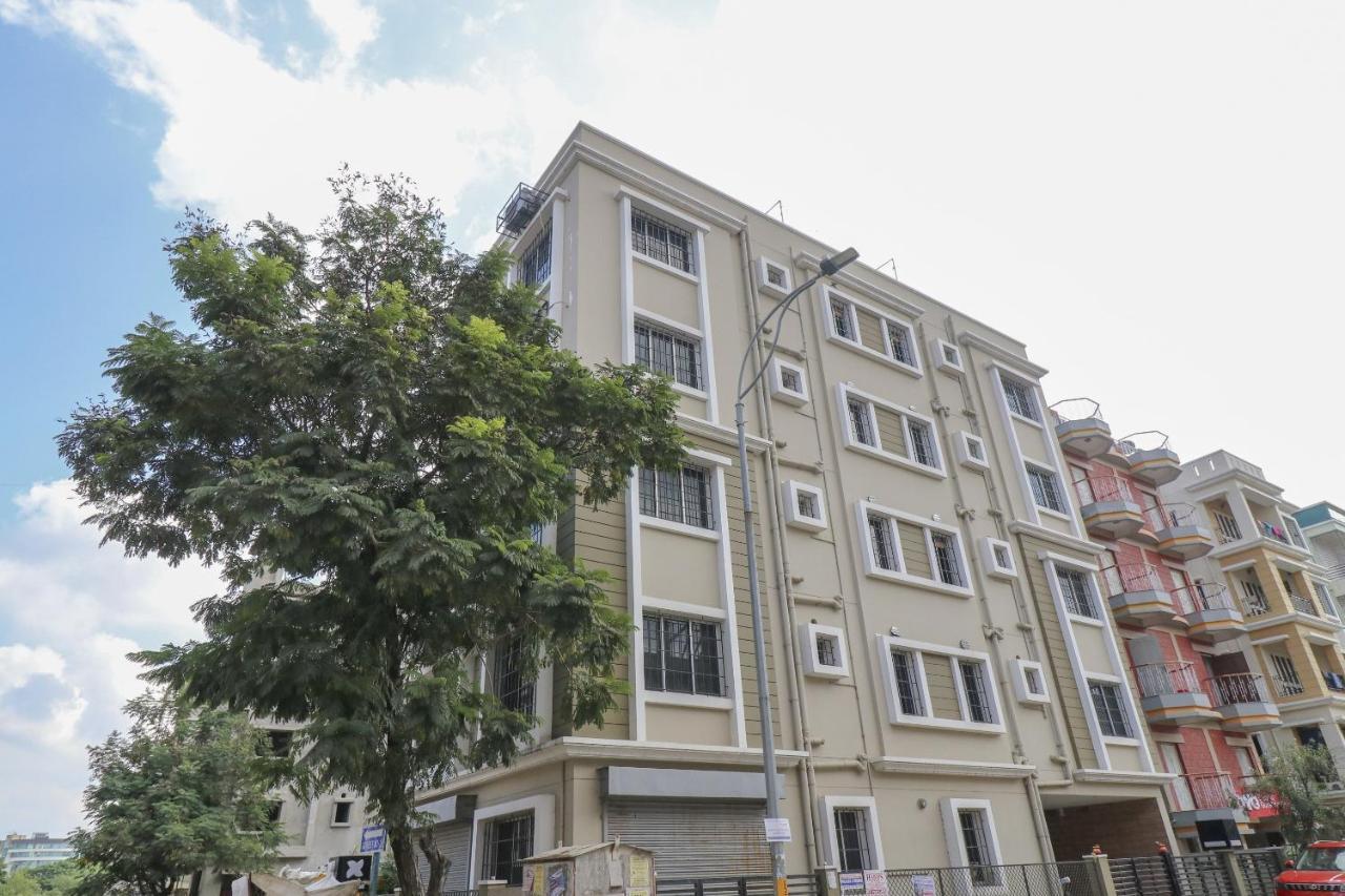 Capital O 76637 Shri Krishna Villa Колката Екстериор снимка